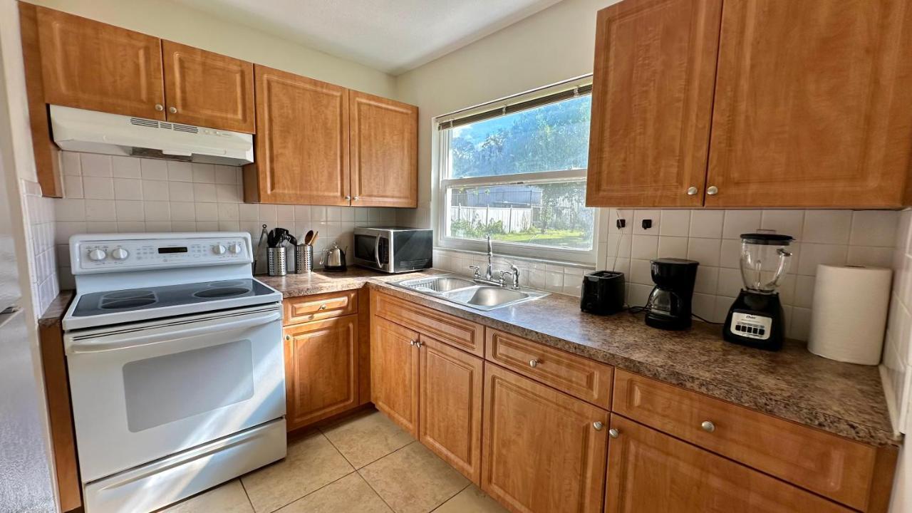 Cozy Rooms Near Busch Gardens Tampa Exterior foto
